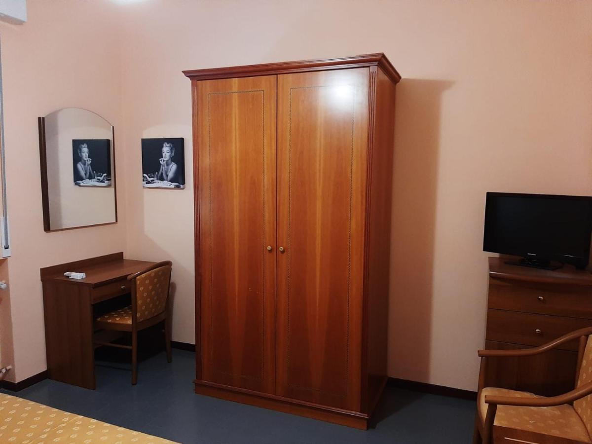 Il Leprotto - Room & Breakfast Altedo Luaran gambar