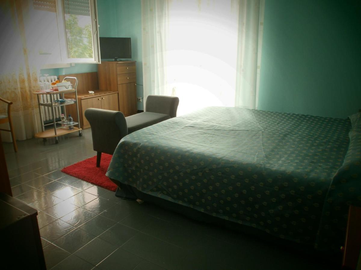 Il Leprotto - Room & Breakfast Altedo Luaran gambar